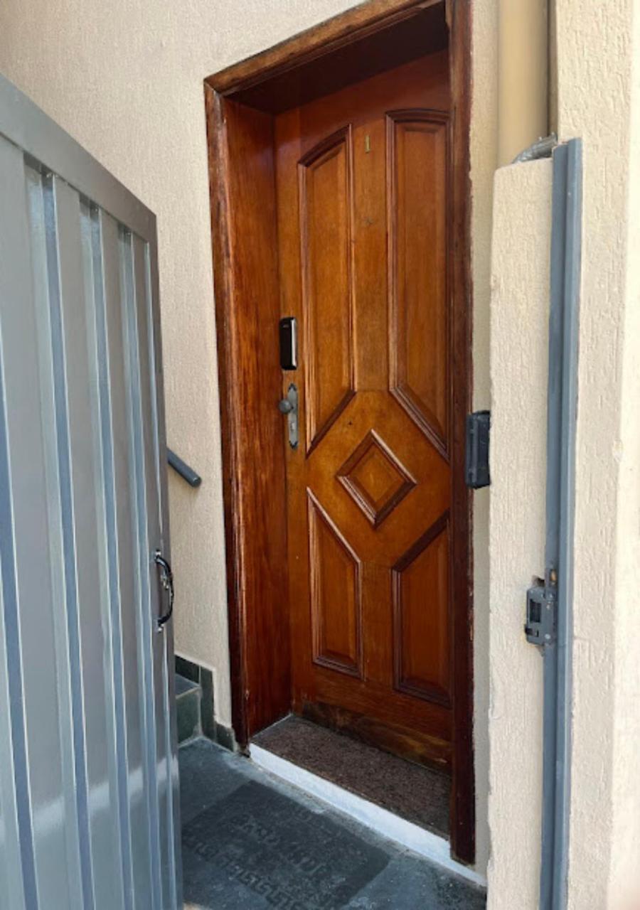 Terreo Com 3 Qtos E 1 Vaga Apartment Pocos de Caldas